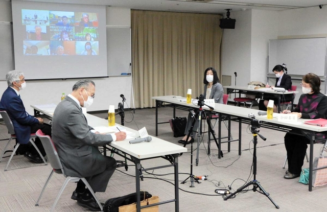神出病院について議論された精神保健福祉専門分科会＝神戸市中央区八幡通４