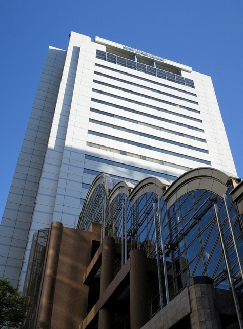 神戸市教育委員会が入るビル＝神戸市中央区東川崎町１