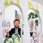 「ビーサン発祥の地」をＰＲしようと作られたビーチサンダルの試作品＝神戸市長田区大橋町１