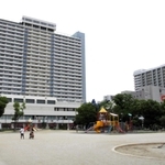 新しい西市民病院の建設予定地となった若松公園＝神戸市長田区日吉町１