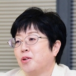 鴇田香織氏