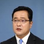 高橋進吾氏