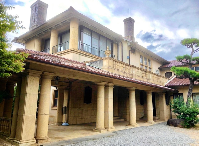 「旧乾邸」の外観＝神戸市東灘区住吉山手５（同市提供）