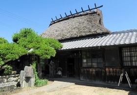 神戸市の景観形成重要建築物に指定された財田家住宅＝神戸西区押部谷町福住（市提供）