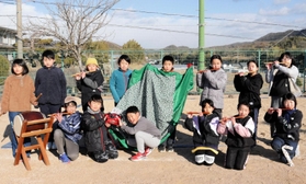 本番に向け、獅子舞の練習に力を入れる児童たち＝神戸市北区淡河町萩原、淡河小学校