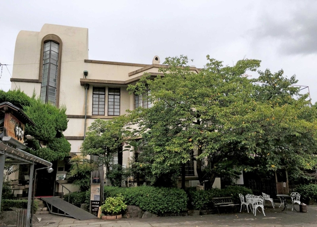 昭和初期のモダンな雰囲気が漂う甲南漬資料館＝神戸市東灘区御影塚町４