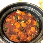 一番人気の「土鍋入り麻婆豆腐」