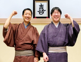 「同期まつり」でトリを務める桂福丸さん（左）と桂小鯛さん＝神戸市兵庫区新開地２