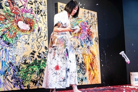 節分祭で奉納される小松美羽さんの作品。神戸の海山や文明の発展がテーマだ＝２０２２年９月、神戸市中央区