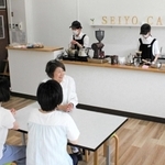 落ち着いた雰囲気の「せいようカフェ」＝市立青陽灘高等支援学校