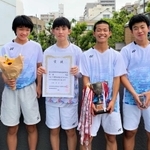 男子団体で優勝したブルタンキスのメンバー＝中央体育館