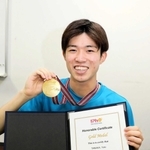 国際物理五輪で金メダルを獲得した田中優希さん。今月末に開幕する国際情報五輪の日本代表にも選ばれている＝灘高校
