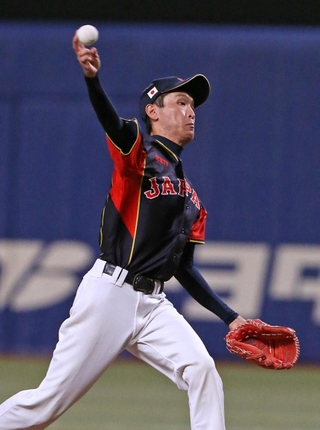 初戦の韓国戦に登板した中小路昇大さん＝バンテリンドームナゴヤ（撮影・山崎　竜）