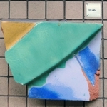 無料配布を予定する壁画のパネル（神戸市提供）