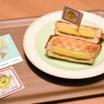 地元食材にこだわった「おっ！サンド」と、おっ！サンがあしらわれたステッカーやカード＝中央区東川崎町１、神戸ホテルジュラク