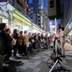 ３月に三宮で開かれたＫＯＢＥまちなかパフォーマンスのプレイベント（神戸市提供）