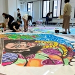 躍動感あふれる平知盛を描いたねぷたの鏡絵＝神戸市中央区小野浜町、デザイン・クリエイティブセンター神戸
