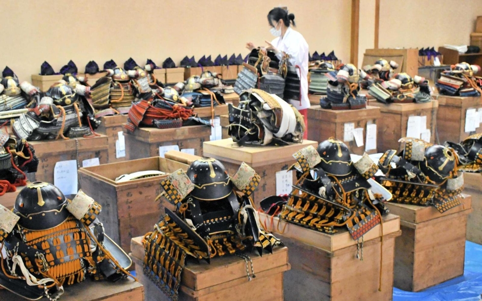 希少 大楠公六百五十年祭記念 メダル 記念品 湊川神社 昭和六十年 ケース外箱付 デザインEXPO89 世界デザイン博覧会記念メダル 名古屋JAPAN 記念