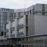 神戸市立医療センター中央市民病院＝神戸市中央区港島南町２