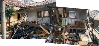 中島さん一家が暮らしていた２階建てアパート。１階が押しつぶされ、アメフト部員は２階部分から入っていった（提供写真）