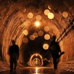 新開地のまちを生むきっかけとなった湊川隧道＝２０２２年１１月