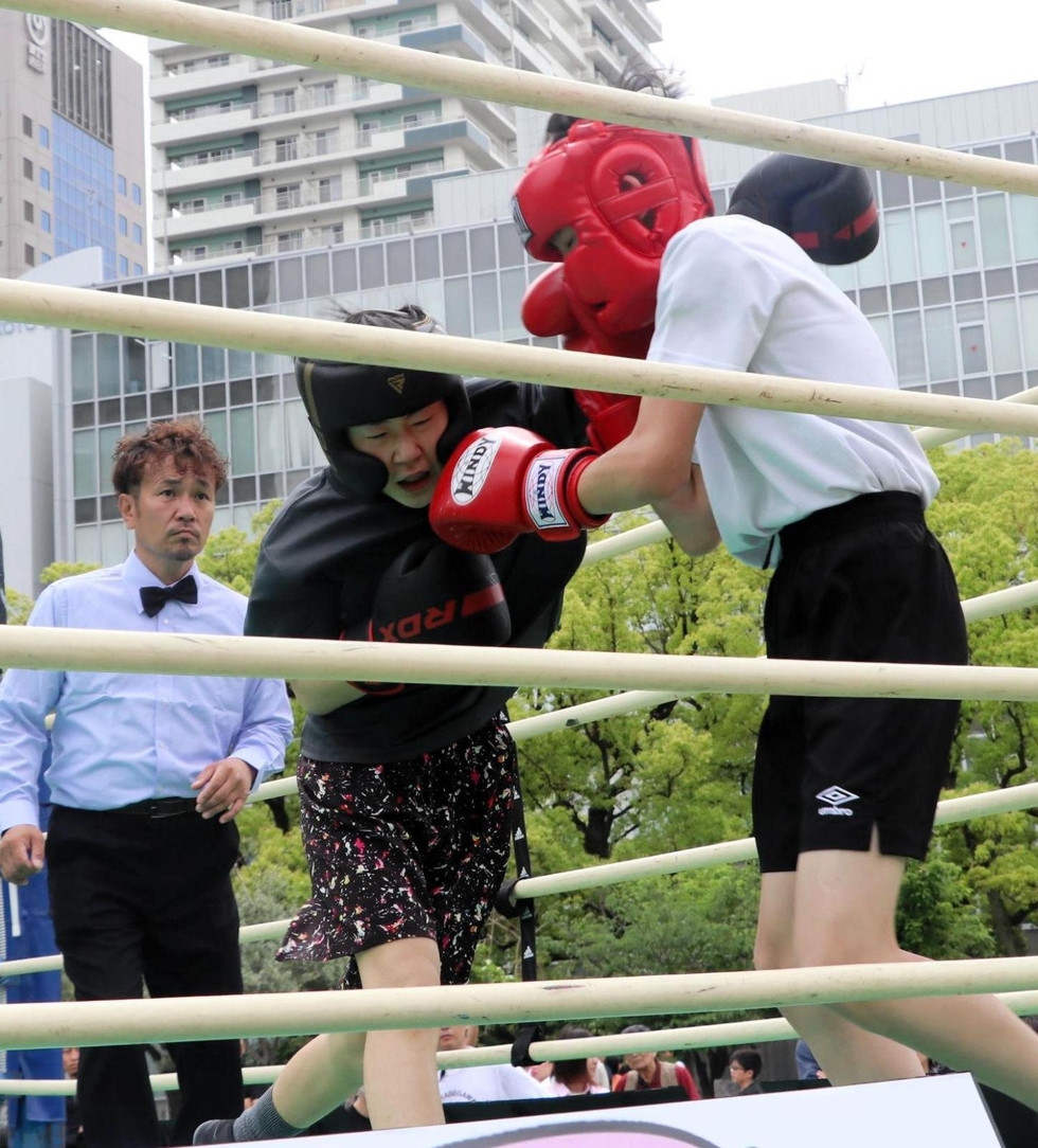 長谷川穂積さん主催、神戸でボクシング大会「誰もが楽しめるスポーツに