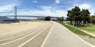 神戸市が再整備を計画しているアジュール舞子＝垂水区海岸通