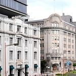 建物が立ち並ぶ現在の旧居留地。開港直後は、ほぼ更地だったという＝中央区海岸通