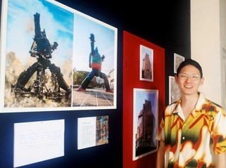 「仮想作品が対話のきっかけになれば」と話す池沢正太さん＝池沢写真館