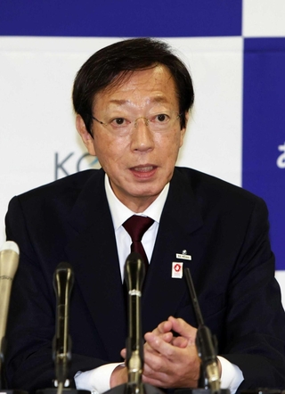 市長選の公約を発表する久元喜造氏＝２９日午後、神戸市役所（撮影・丸山桃奈）