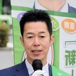 井坂信彦氏