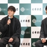 東京マラソンの感想などを語る大迫傑さん（左）と鈴木健吾さん＝大丸神戸店