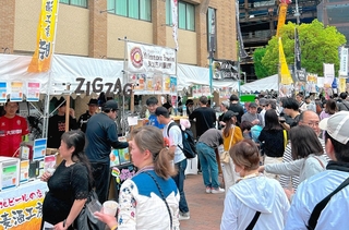 昨年開かれた「ばくえん」の様子＝神戸市兵庫区駅南通５