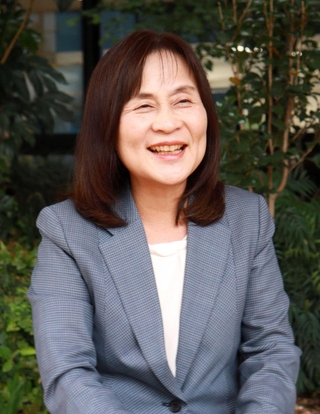 中央区長の小林令伊子さん＝神戸市中央区東町、中央区役所