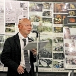 「千年先まで震災の教訓を生かせる資産にしてほしい」と話す三原泰治さん＝神戸市長田区腕塚町５