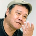 インタビューに答える西田敏行さん＝２００７年