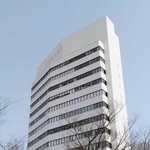 ＴＡＳＡＫＩの本社＝神戸市中央区港島中町７