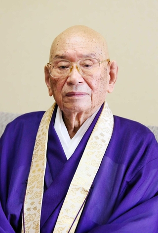天台座主の大樹孝啓氏