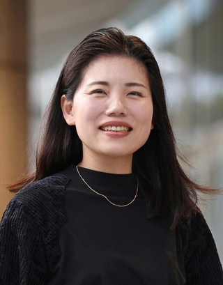 井戸川射子さん