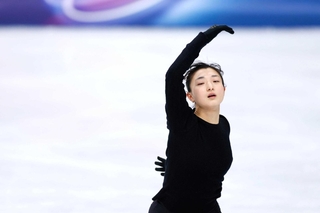 公式練習で調整する坂本花織＝ミラノ（共同）