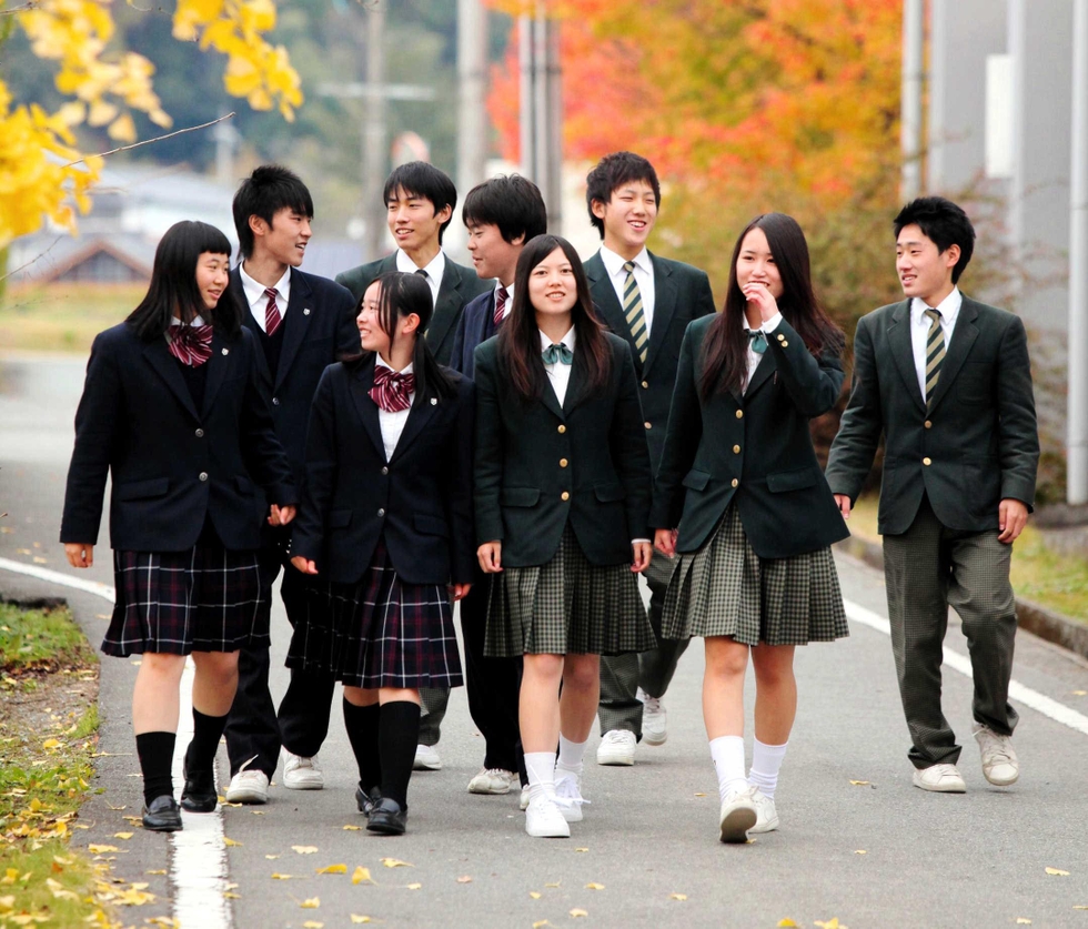 神戸市立工業高等専門学校制服