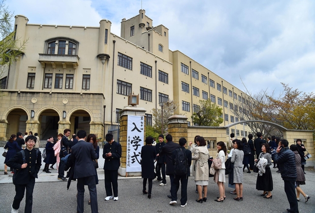 神戸新聞next 教育 高校受験 学区再編 特集 ニュース 兵庫の公立高校入学式 学区再編 元年 新学期様変わり