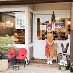 サニー・デイ　カフェアンドデリ＝三木市緑が丘町中１