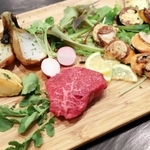 居酒屋昇～Ｓｈｏｗの和牛ももステーキ（市観光協会提供）