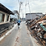 能登半島地震によって倒壊した家屋＝石川県珠洲市（三木市提供）