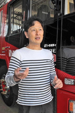 車両管理システム「カーンリ」を開発した片岡憲彦さん＝三木氏別所町石野