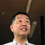 ３期目に向け、抱負を語る仲田一彦氏＝三木市末広３