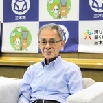 インタビューに応じる大西浩志副市長＝三木市上の丸町、三木市役所