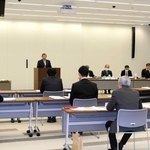 北播磨総合医療センターの新年度予算について議論された企業団議会＝小野市市場町