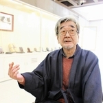 書道具の美に魅せられ「夢中で集めた」　書聖王羲之の時代のつぼや清朝乾隆帝ゆかりの墨　三木で展示